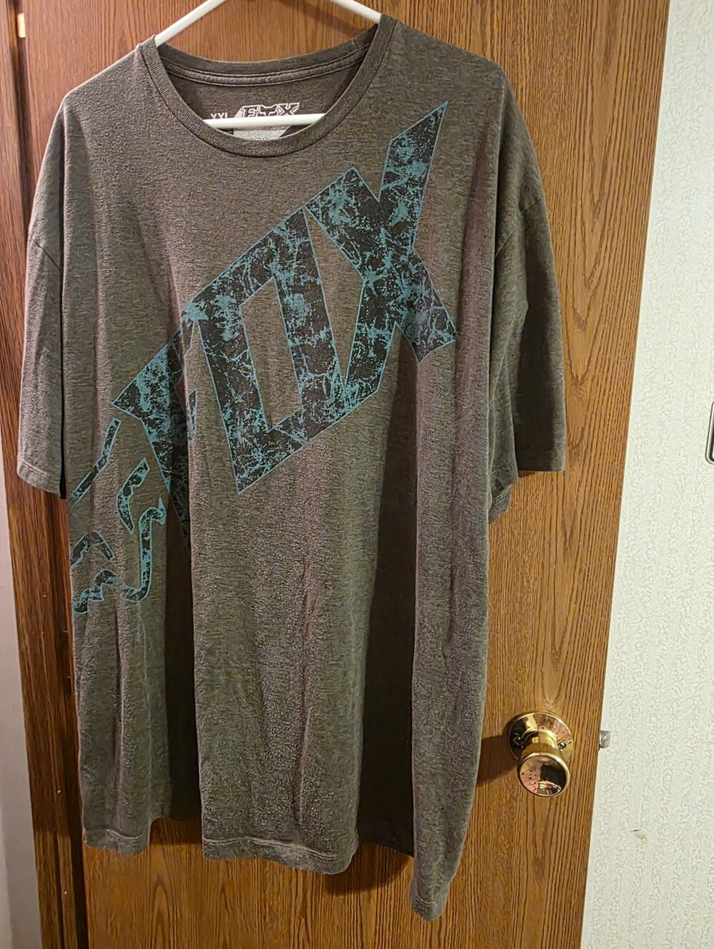 💓 3/$15 Fox 2X Men's Short Sleeve T-Shirt